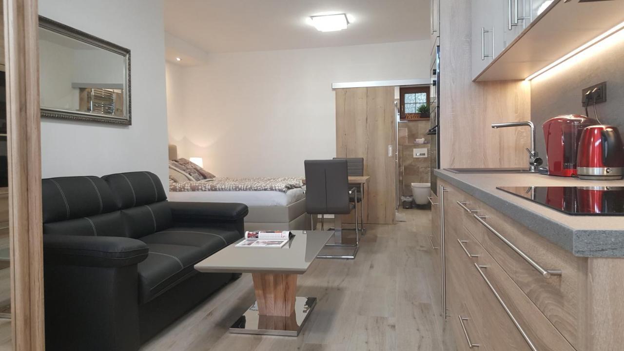 Village Romantic Apartments Near Cesky Krumlov (Adults Only) Strizov Buitenkant foto