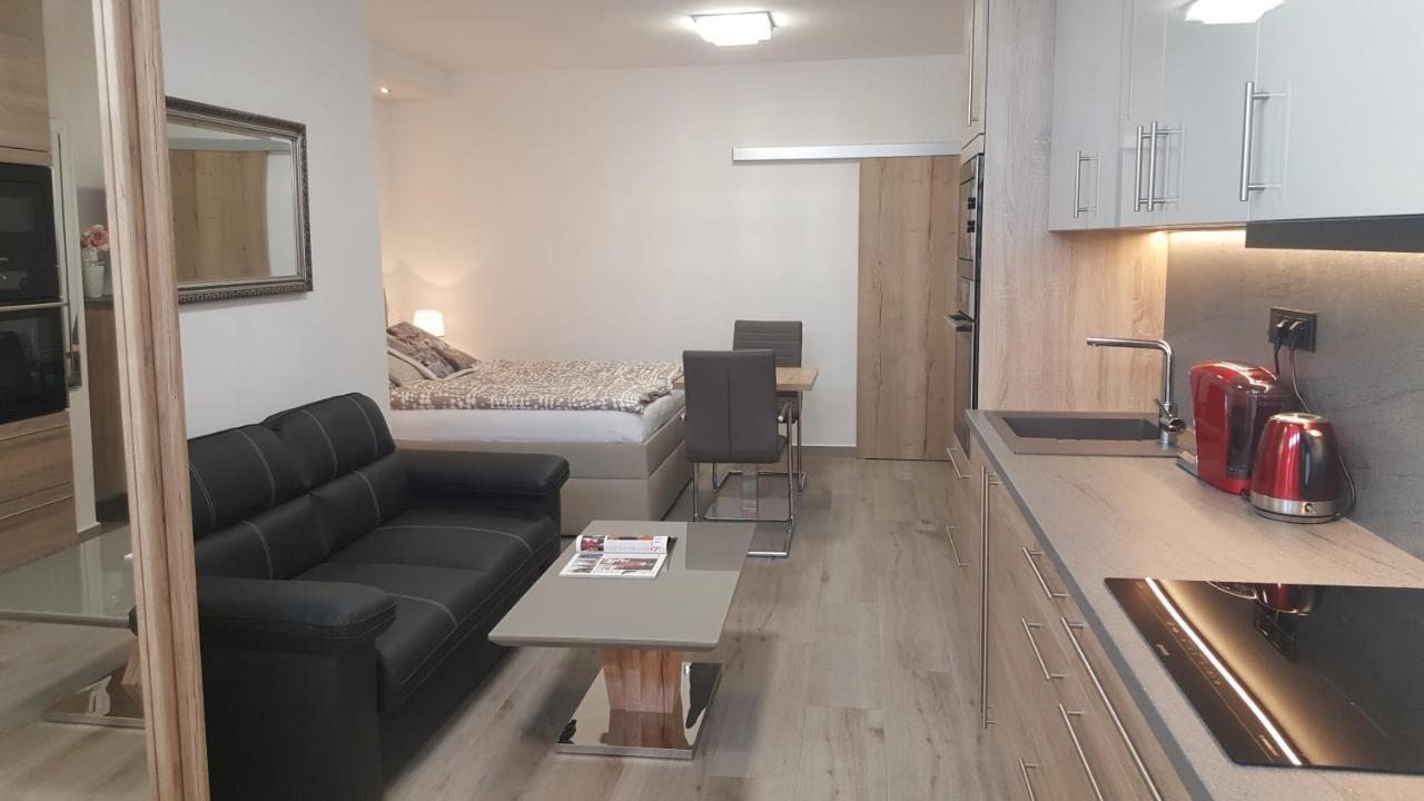Village Romantic Apartments Near Cesky Krumlov (Adults Only) Strizov Buitenkant foto