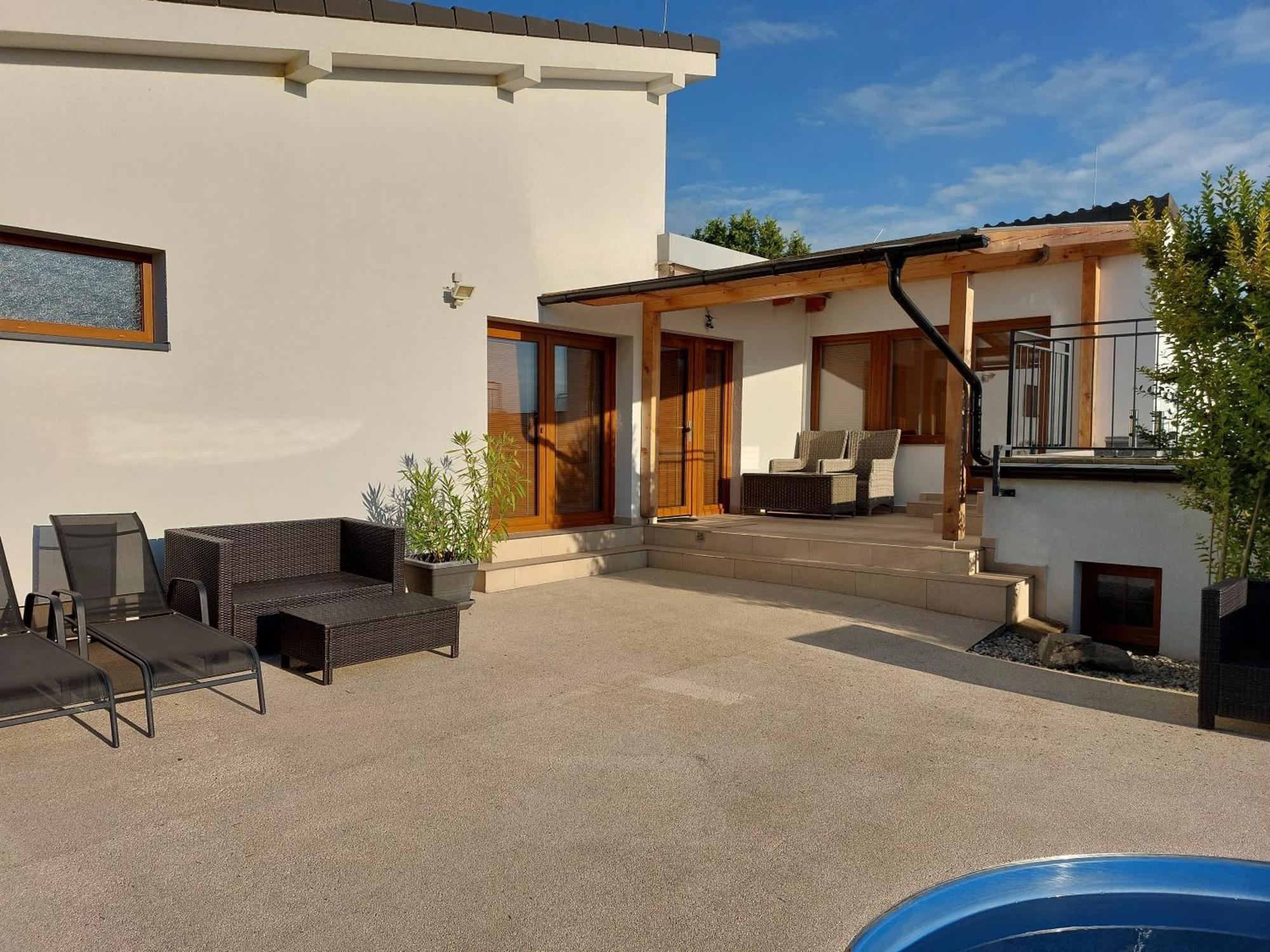 Village Romantic Apartments Near Cesky Krumlov (Adults Only) Strizov Buitenkant foto